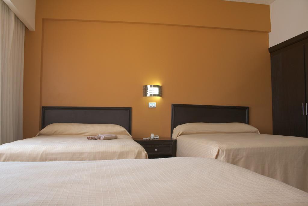 Miraflores Hotel