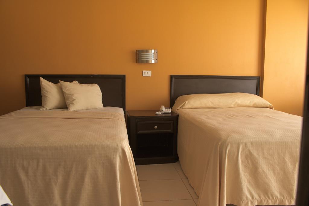 Miraflores Hotel 3*