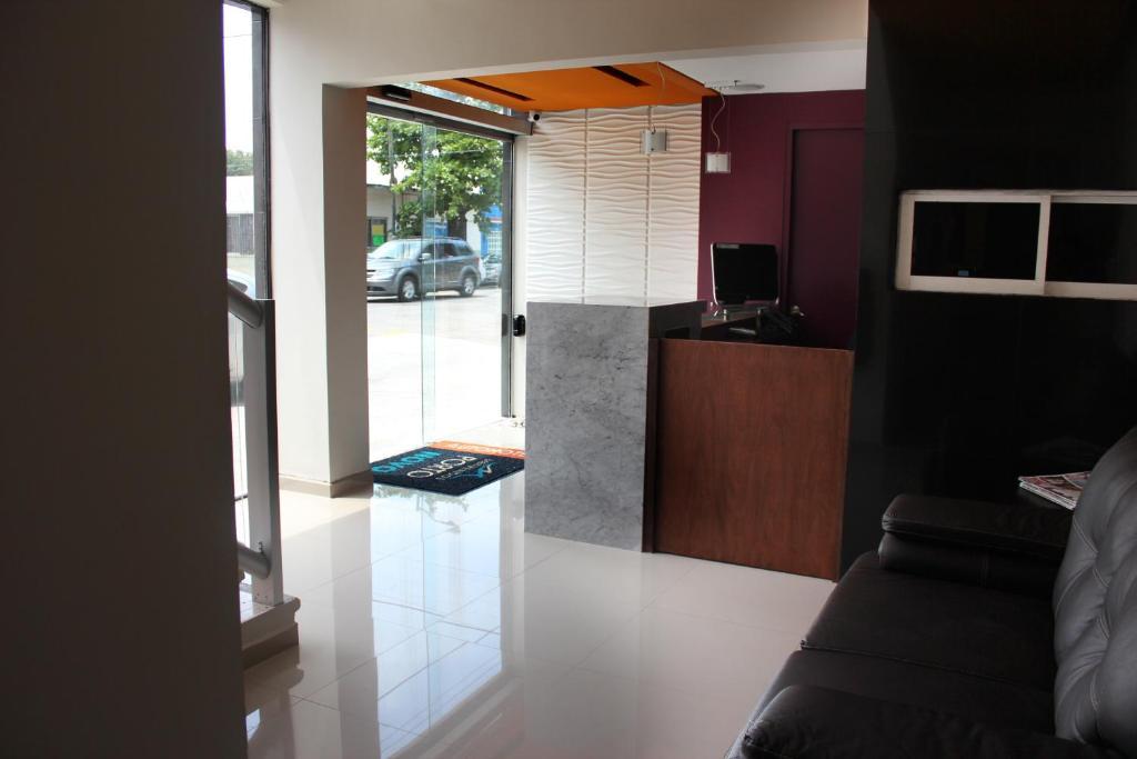 Porto Novo 3*