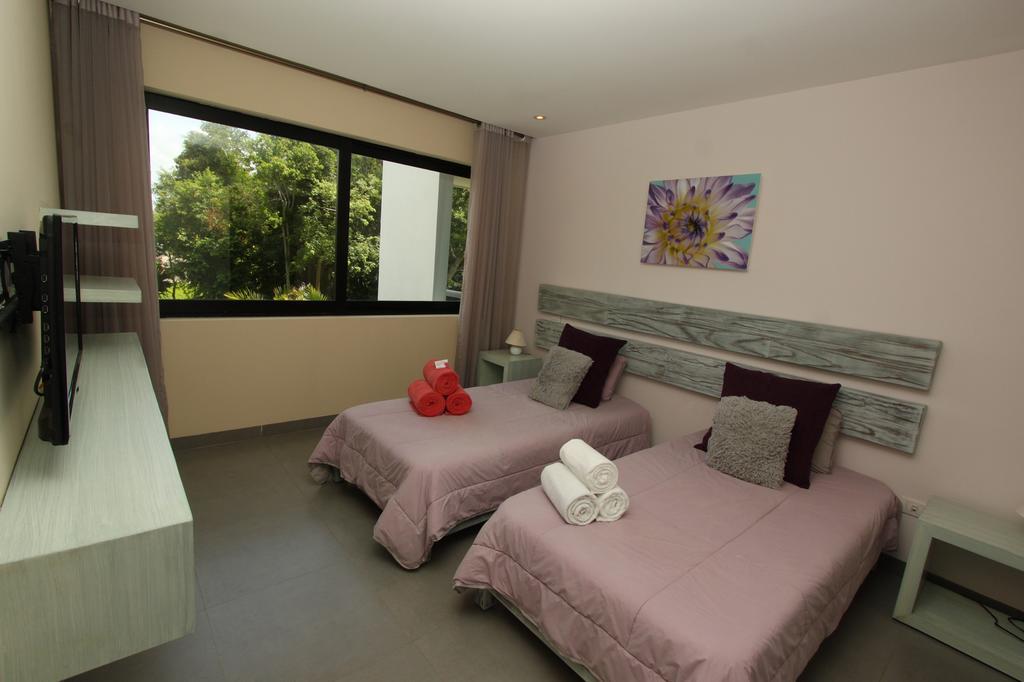 Nick Price Residences By Teamoplaya Apartment