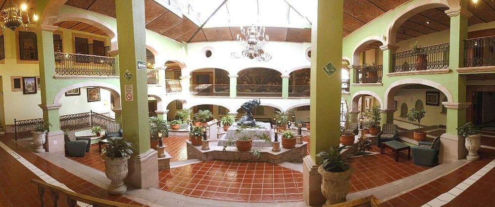 Hotel Casa Grande Y Centro De Negocios