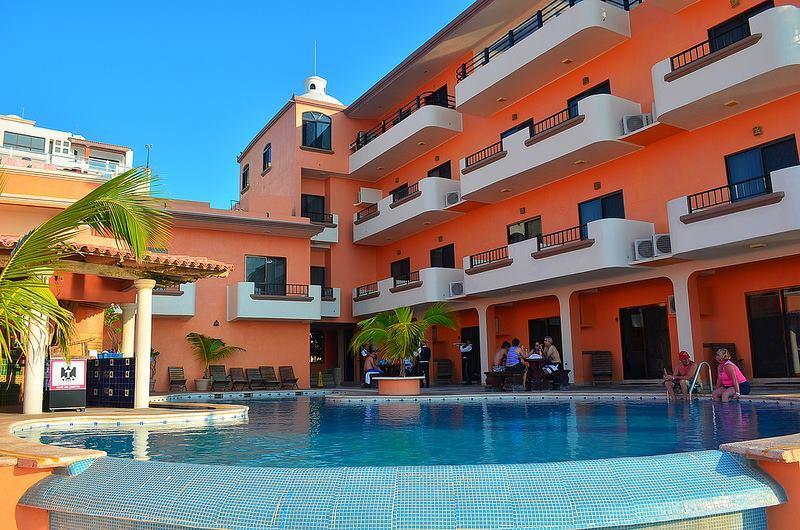 La Alondra Hotel 4*