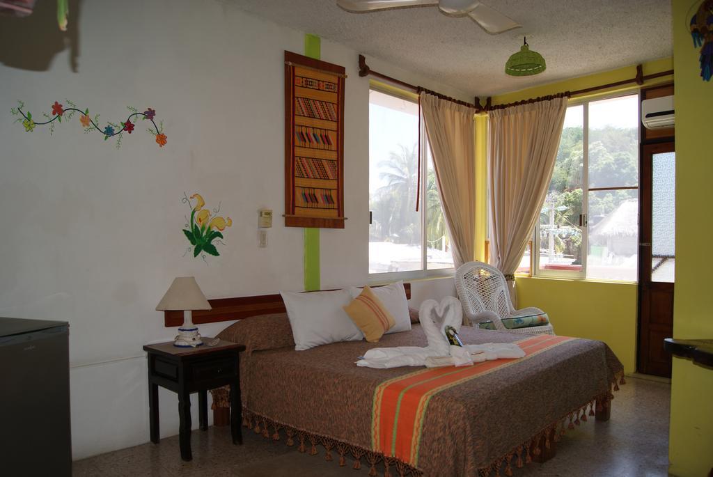 La Cabana Hotel Puerto Angel