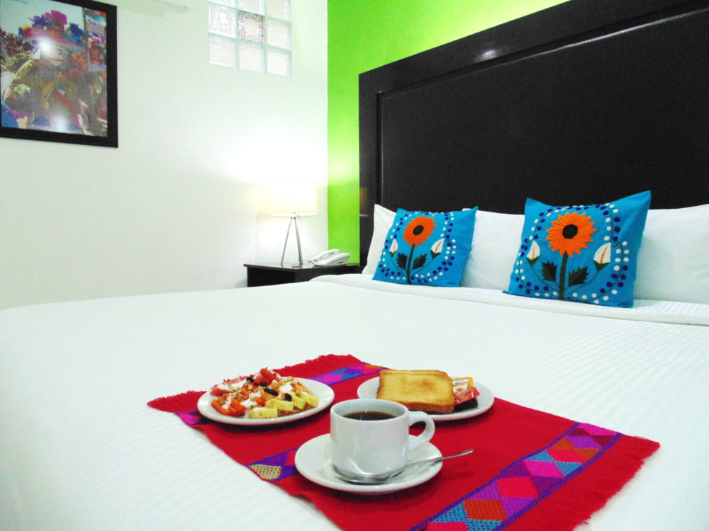 Hotel Chiapas Express, 3*