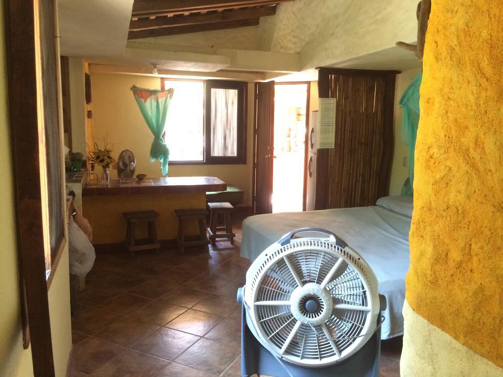 Inn Jacalitos