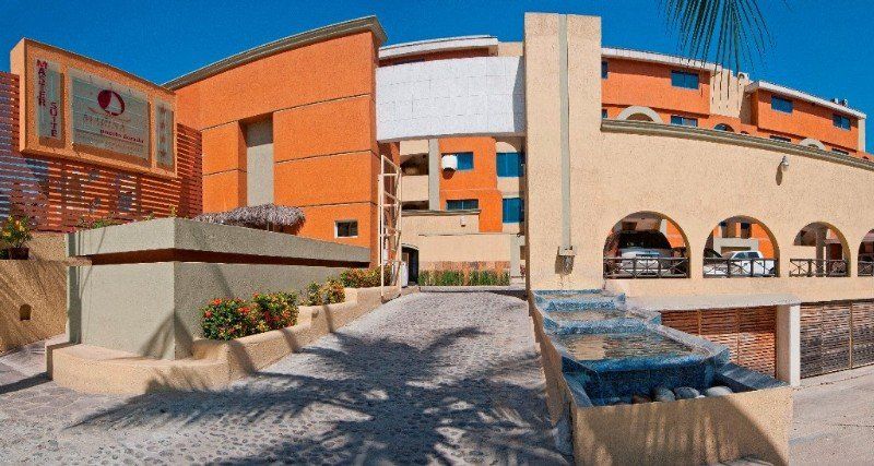 Marina Puerto Dorado - Manzanillo