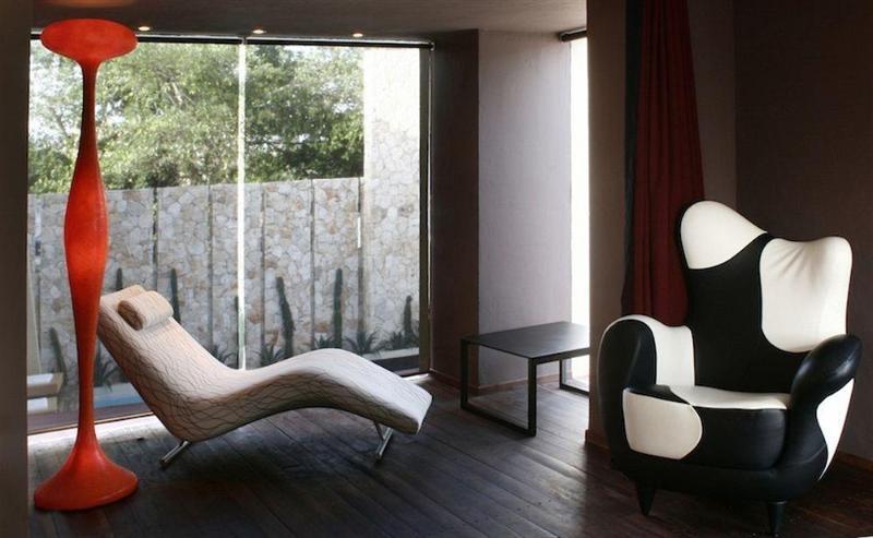 Mosquito Hotel 4*