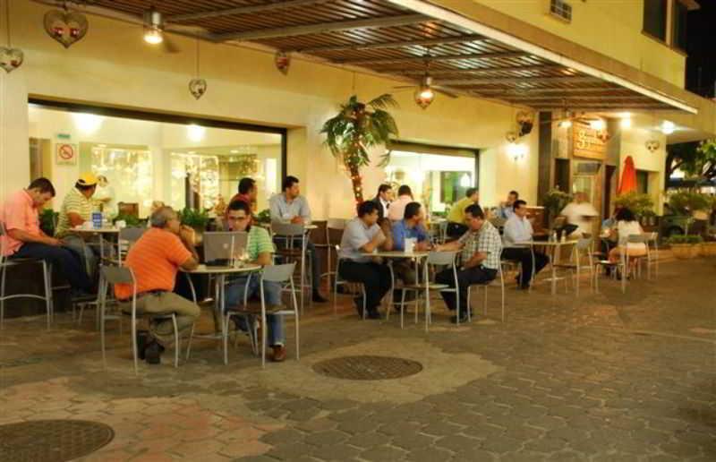 Olmeca Plaza Urban Express Villahermosa