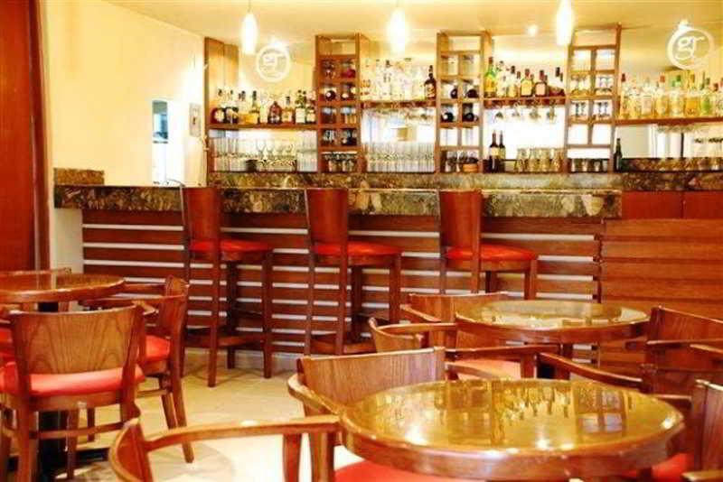 Olmeca Plaza Urban Express Hotel