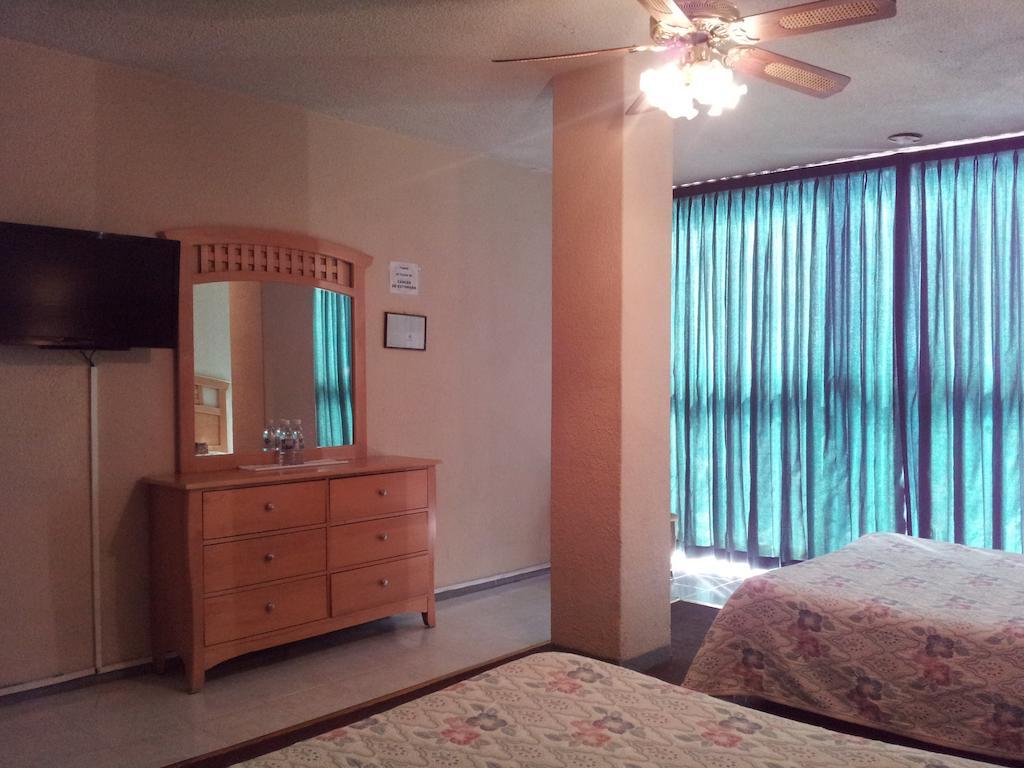 El Monte Hotel 3*