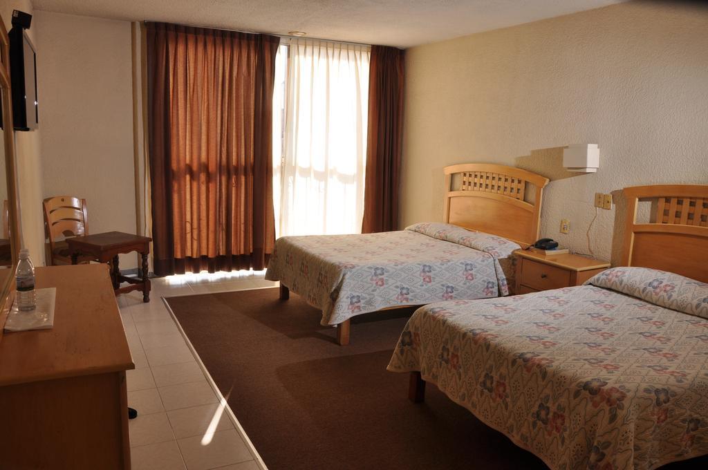 Hotel El Monte 3*