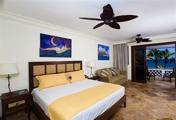 Cabo Surf Hotel 5*