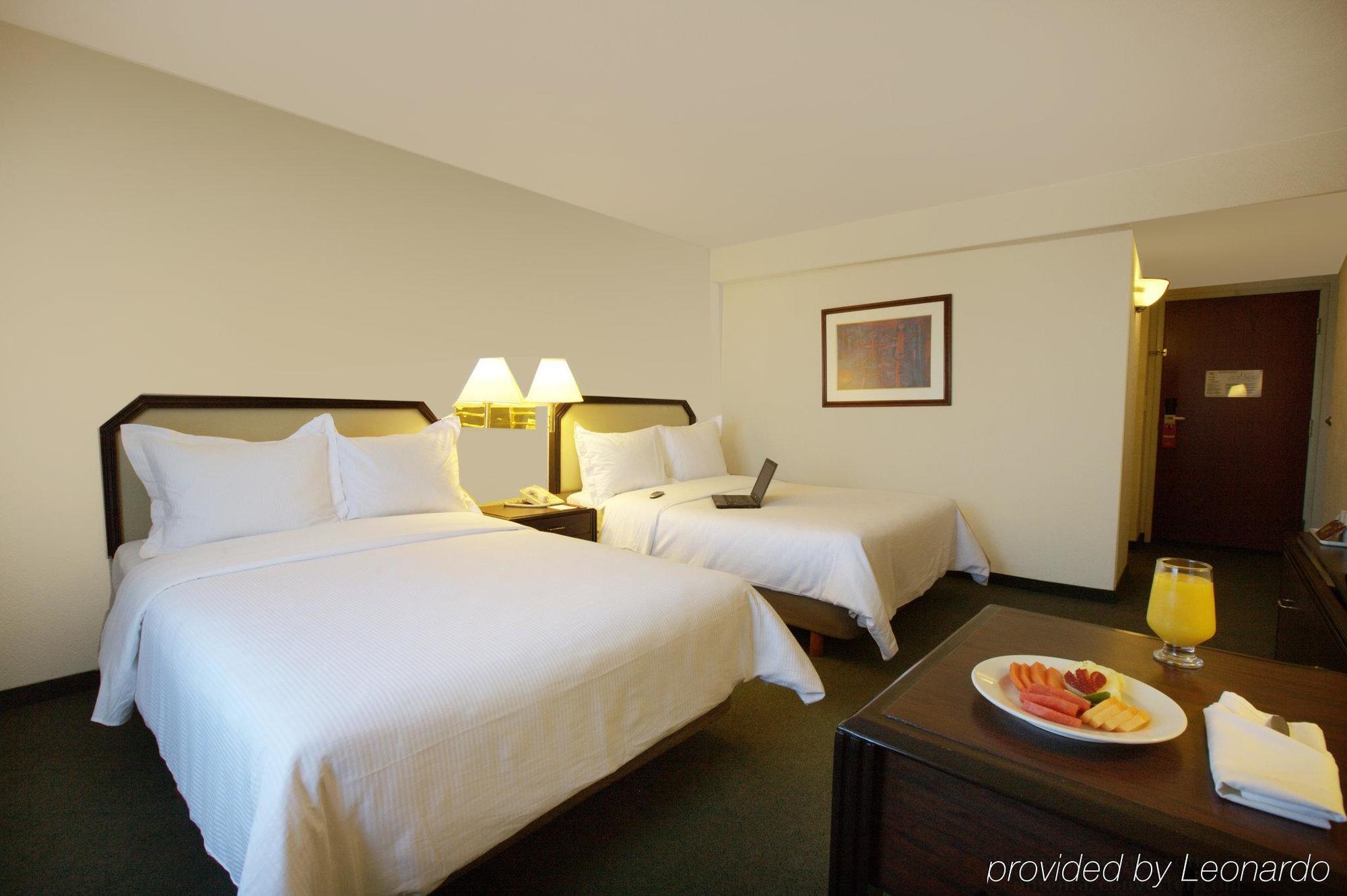 Chn Centro, Trademark Collection By Wyndham 4* Monterrey