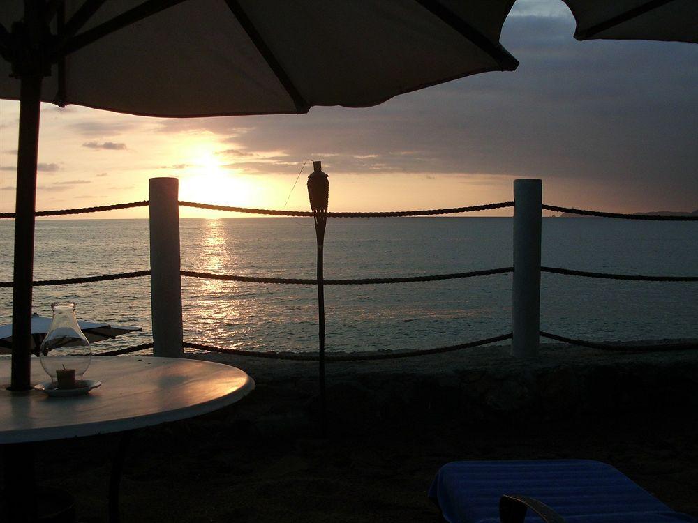 Hotel Cabo Blanco And Marina 4*