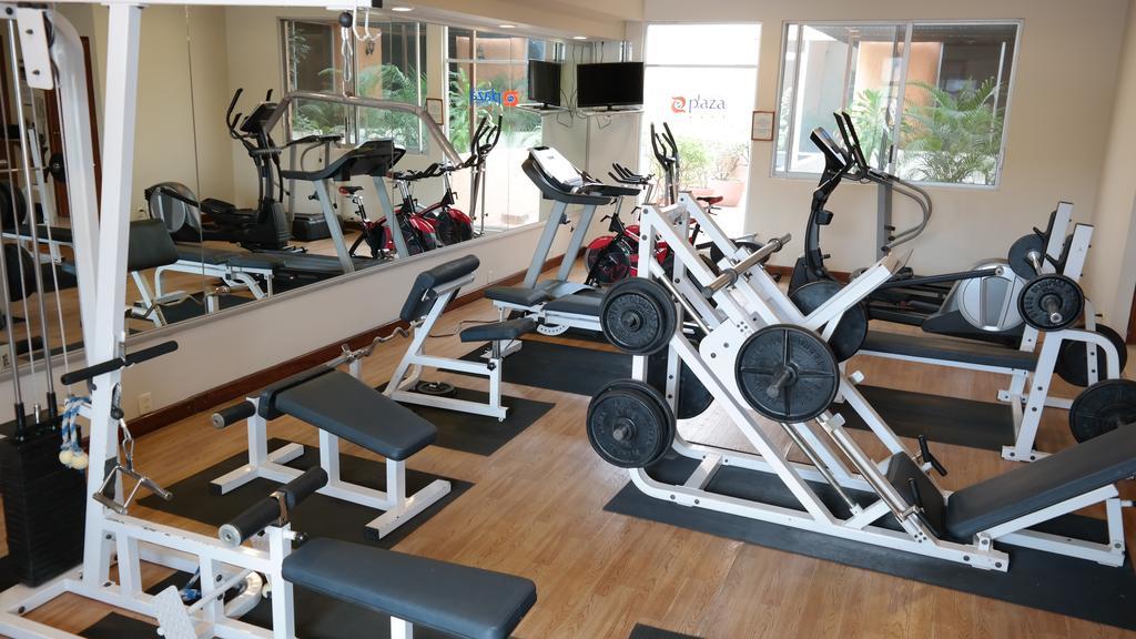 Plaza Uruapan Hotel 4*