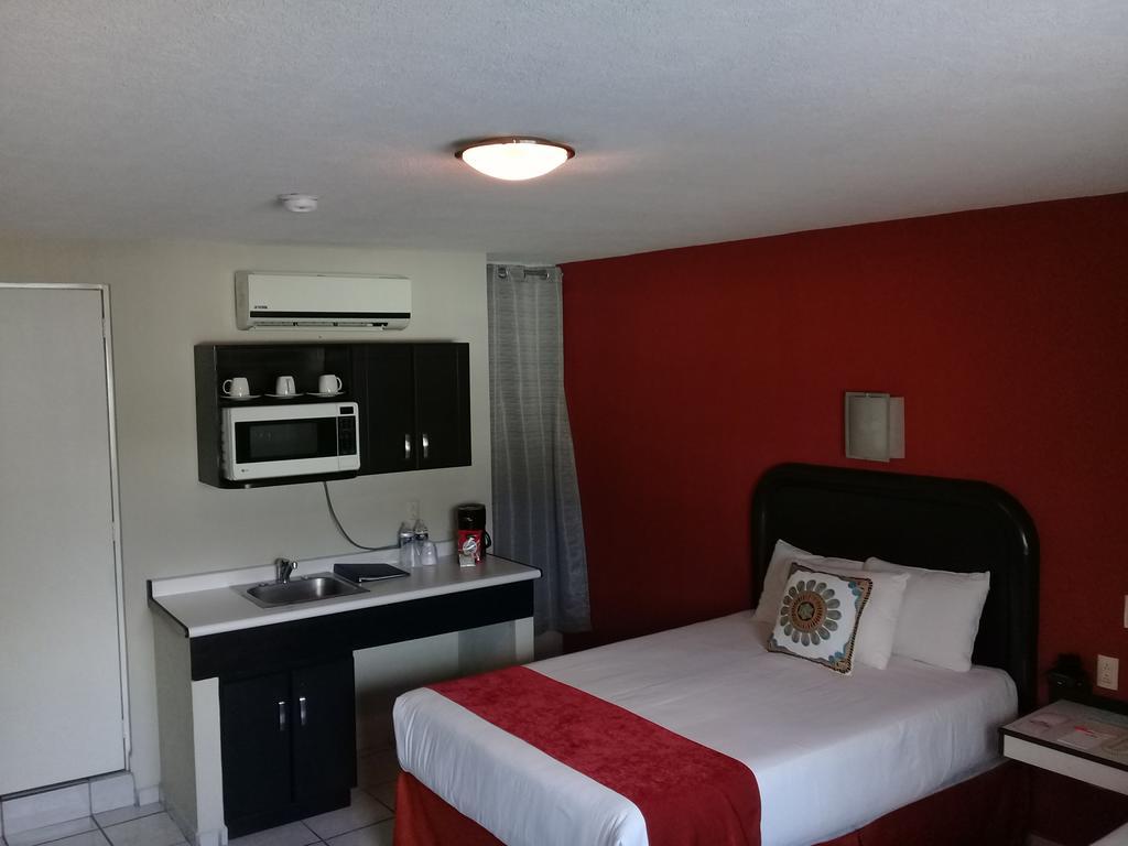 Howard Johnson By Wyndham Guanajuato Avenida Hotel Leon