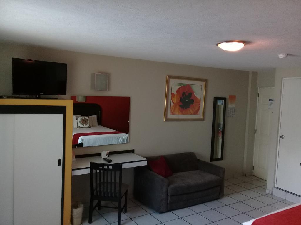 Hotel Howard Johnson By Wyndham Guanajuato Avenida