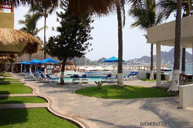 Hotel Marina Puerto Dorado - 4*