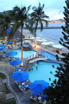 Hotel Marina Puerto Dorado - 4*