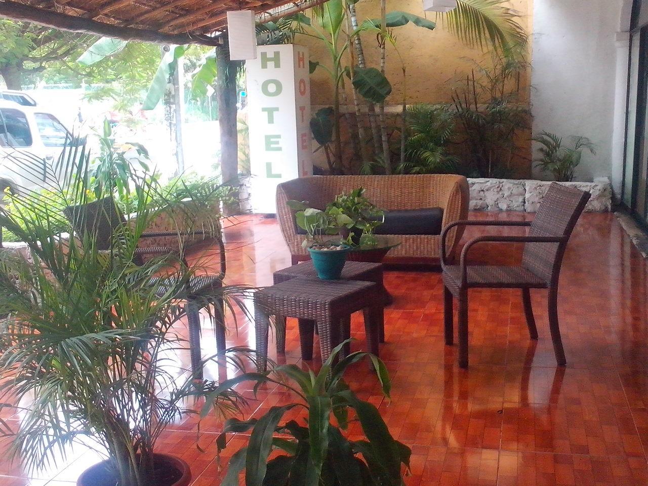 Caracol Suite Hotel 3*
