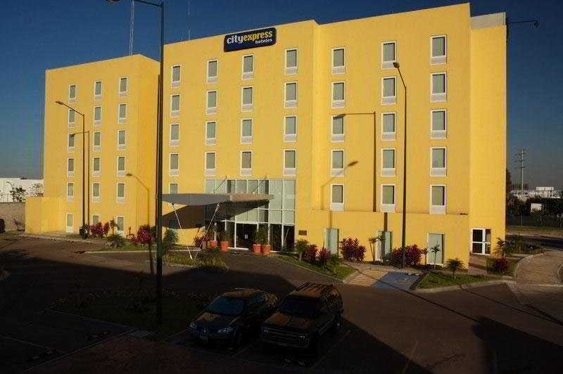 Express By Marriott Hotel 4*