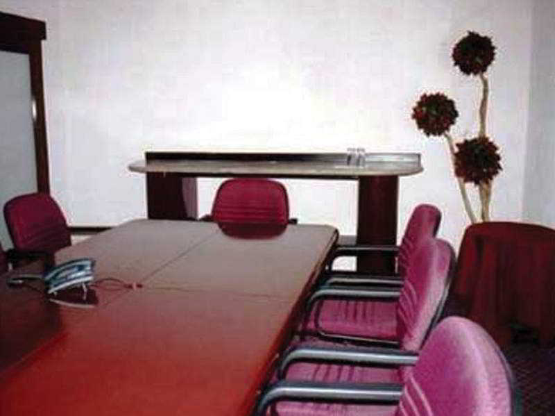 Araiza Palmira Y Centro De Convenciones Hotel