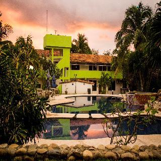& Punta Esmeralda 4*