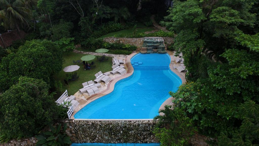 Hotel La Aldea Del Halach Huinic