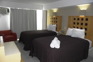 Del Carmen Hotel 3*