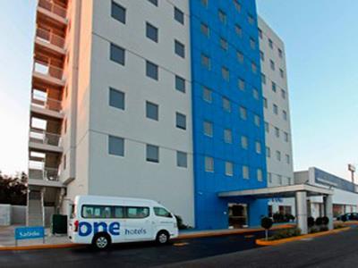 Hotel One Salina Cruz