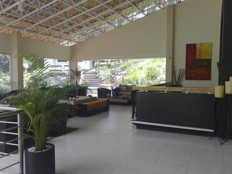 Hotel Mision Grand Valle de Bravo