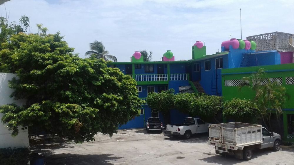 Hotel Oyo San Martin 2*