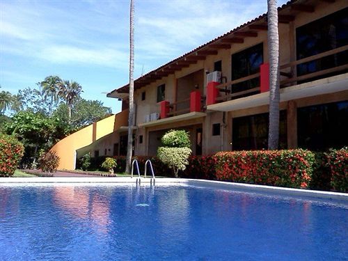 Hotel J.b. Zihuatanejo