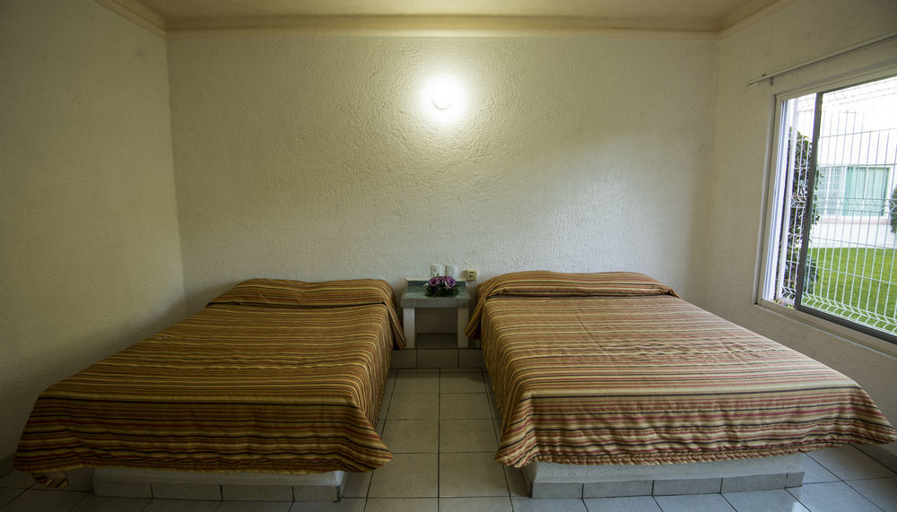 Parotas Hotel Manzanillo