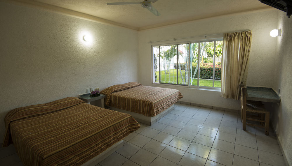 Parotas Hotel