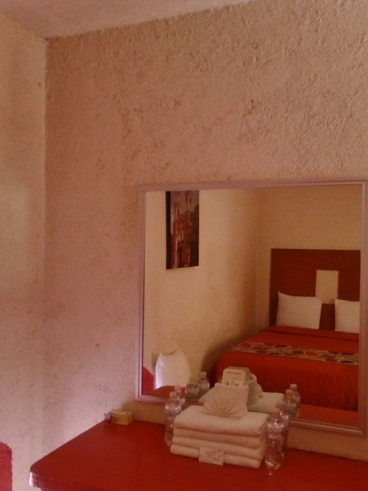 Casa De Oracion San Jose Hotel