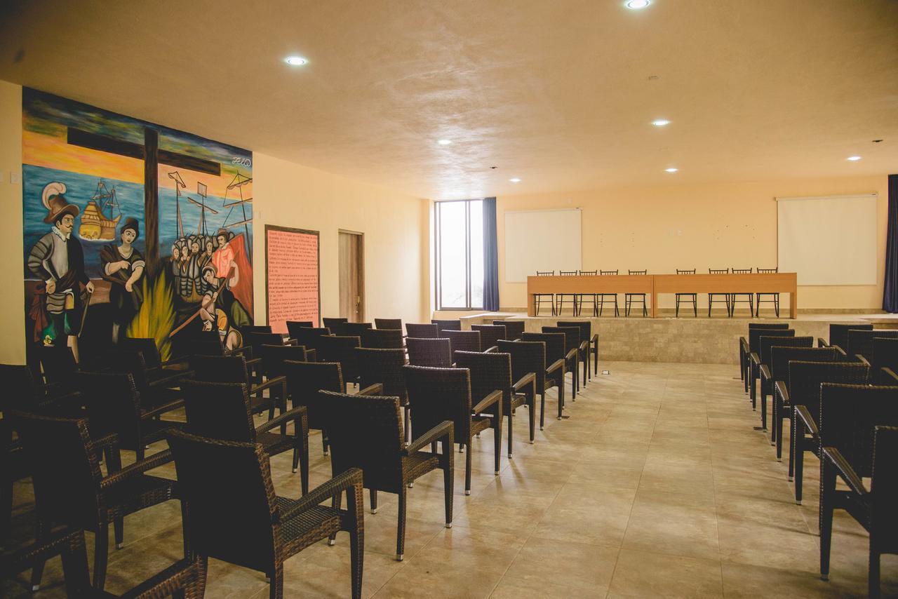 Hotel Isla Natura Huatulco 5*