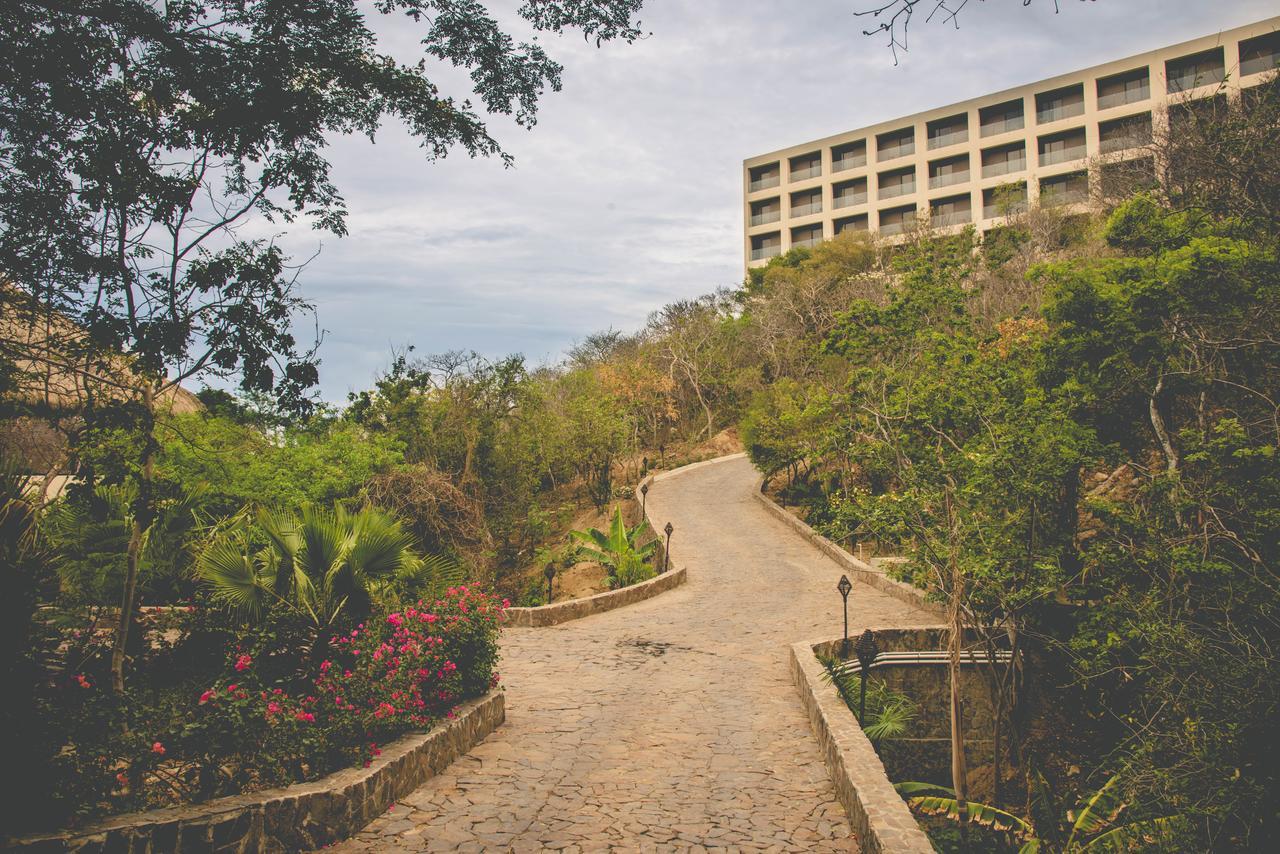 Isla Natura Huatulco Hotel