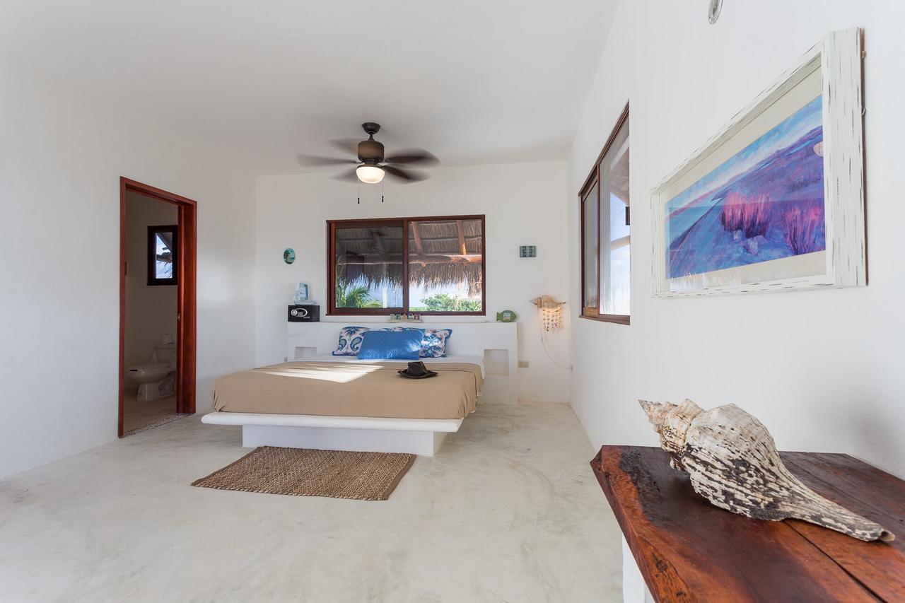 Casa Libelula Beach Front Holiday home