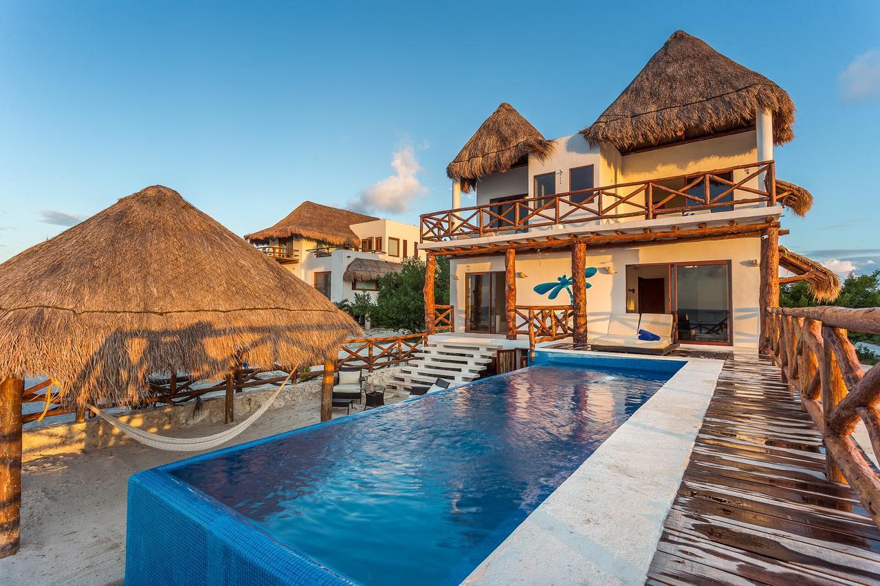 Casa Libelula Beach Front Holiday home