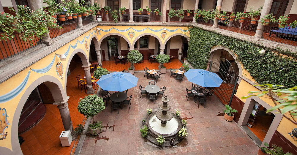 Hidalgo 3*