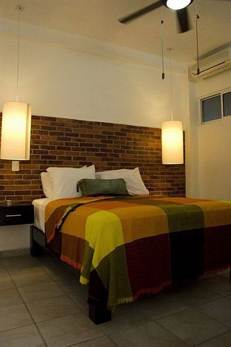 Nadia Hotel