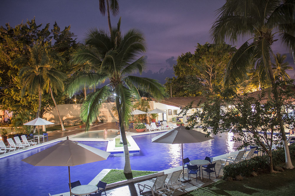 Hotel Cabo Blanco And Marina