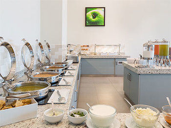 Wyndham Garden Bajio Aeropuerto Hotel 5*