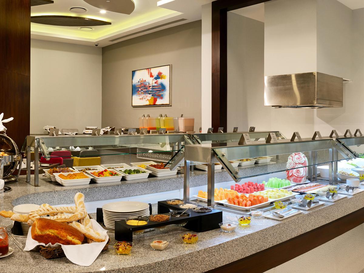 Hotel Hs Hotsson 5*