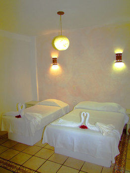 Hotel Capri Huatulco 3*