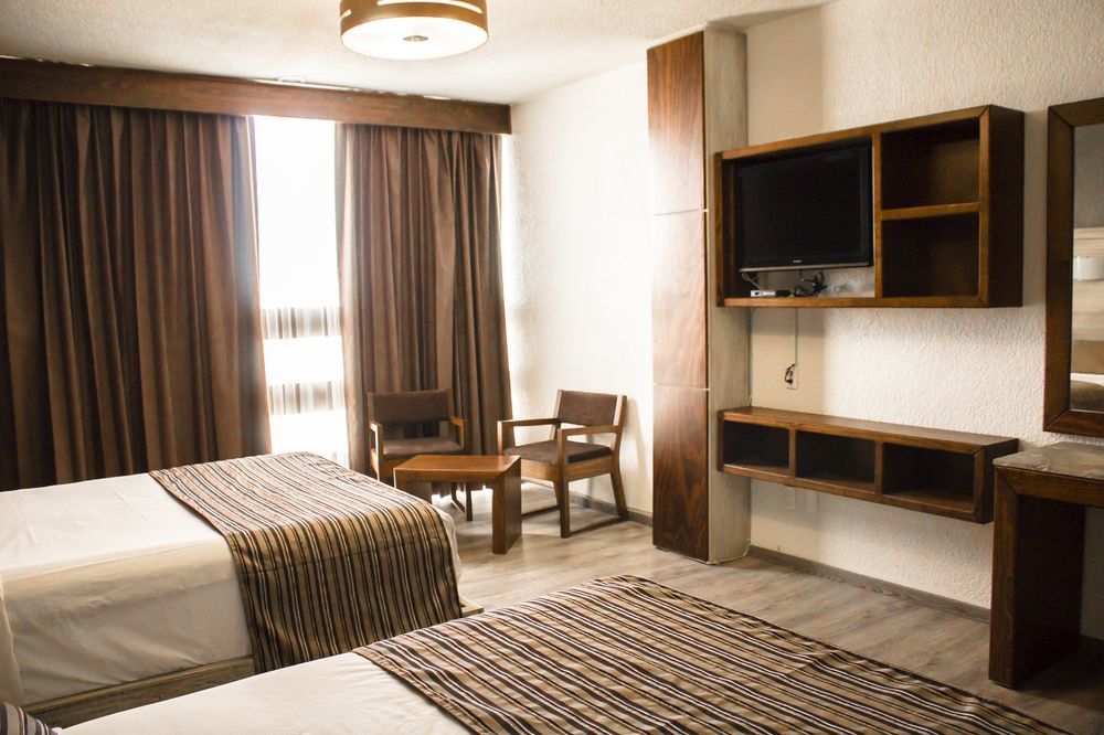 El Monte Hotel 3*