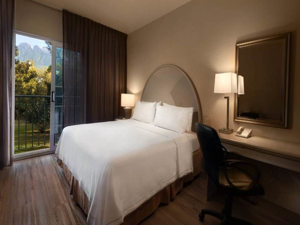 Express Galerias-san Jeronimo By Ihg Monterrey