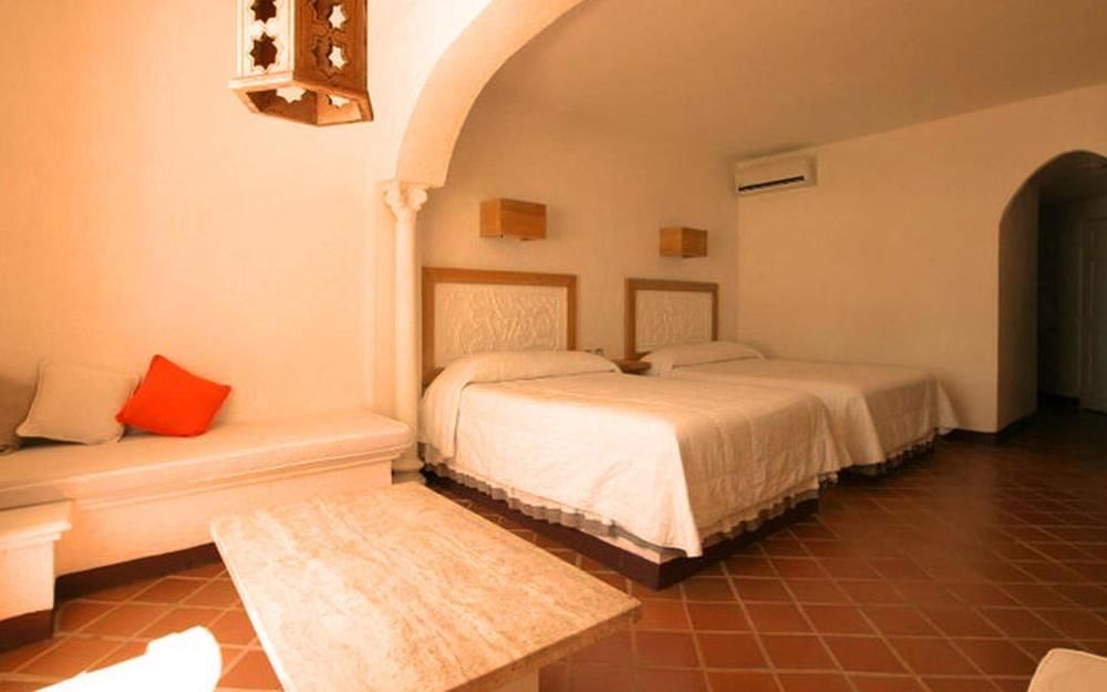 Aldea Del Bazar & Hotel Puerto Escondido (Oaxaca)