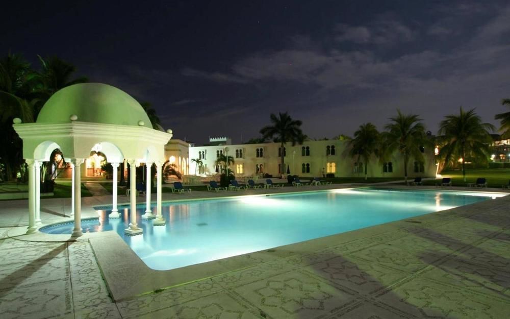 Hotel Aldea Del Bazar & 4*
